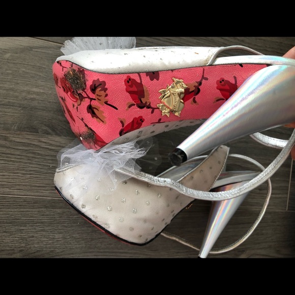 Betsey Johnson Tulle “Clover” Heels - Picture 5 of 10